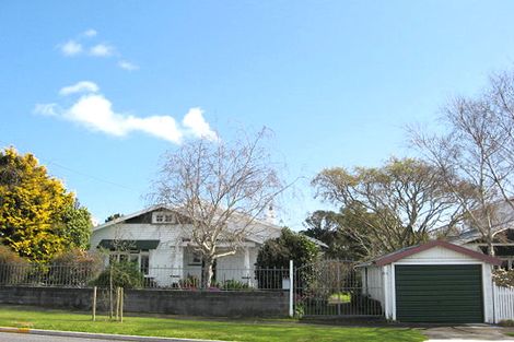 Photo of property in 74 Paynters Avenue, Strandon, New Plymouth, 4312