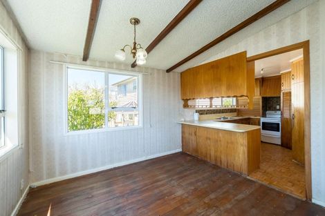 Photo of property in 13 Rembrandt Avenue, Tawa, Wellington, 5028