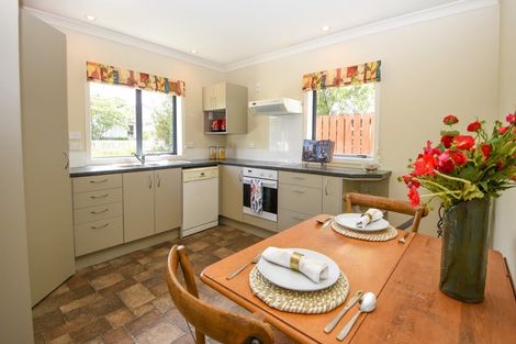 Photo of property in 21a Rhodes Street, Carterton, 5713