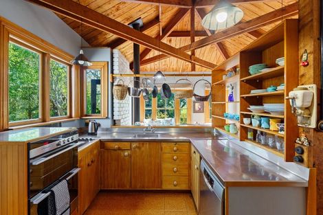 Photo of property in 81 Hautere Cross Road, Te Horo, Otaki, 5582