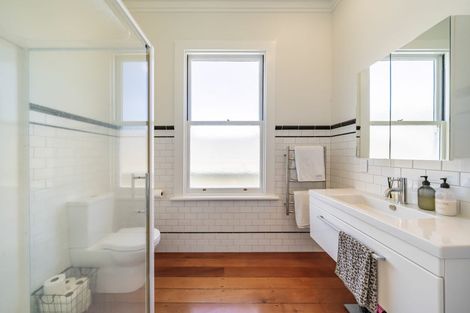 Photo of property in 40 Mckinley Crescent, Brooklyn, Wellington, 6021