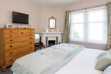 Photo of property in 19-21 Leicester Street, Picton, 7220