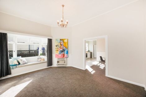 Photo of property in 47 Fitzroy Street, Terrace End, Palmerston North, 4410