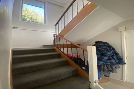 Photo of property in 11 Idyll Place, Northcross, Auckland, 0632