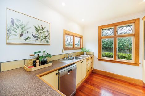 Photo of property in 3 Langston Avenue, Palmerston North, 4414
