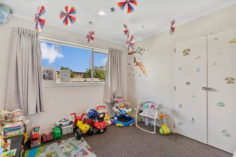 Photo of property in 6/25 Solveig Place, Randwick Park, Auckland, 2105