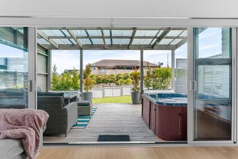 Photo of property in 14 Parklands Avenue, Mangawhai Heads, Mangawhai, 0505