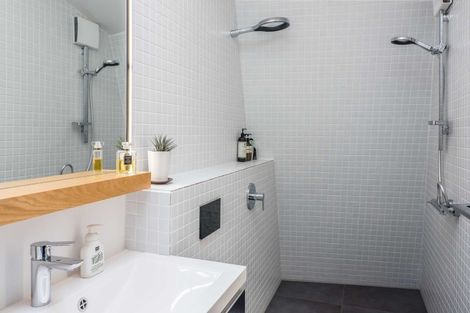 Photo of property in 64a Orangi Kaupapa Road, Northland, Wellington, 6012