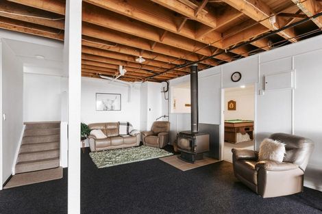 Photo of property in 98 Waikite Road, Welcome Bay, Tauranga, 3175