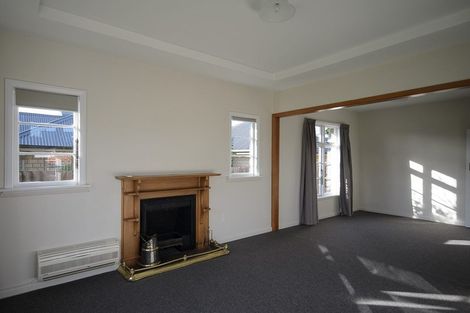 Photo of property in 16 Plynlimon Road, Fendalton, Christchurch, 8052