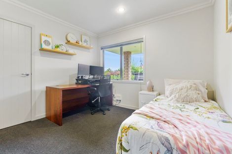 Photo of property in 5 Condor Drive, Pyes Pa, Tauranga, 3112