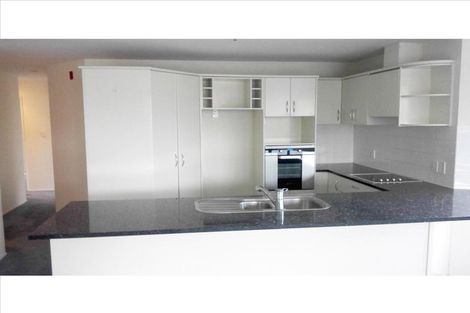 Photo of property in 175h Hurstmere Road, Takapuna, Auckland, 0622