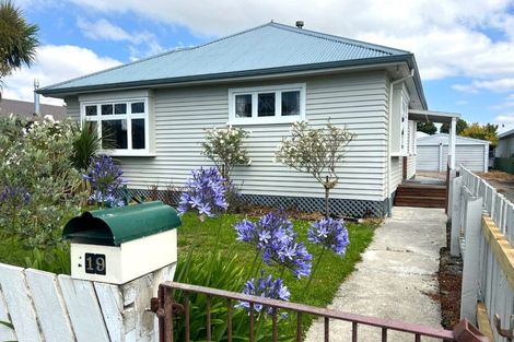 Photo of property in 19 Seddon Street, Highfield, Timaru, 7910