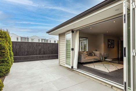 Photo of property in 6 Date Crescent, Aidanfield, Christchurch, 8025