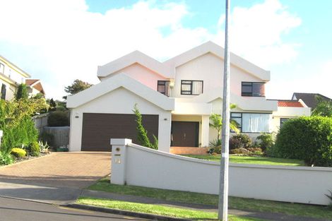 Photo of property in 11 Tumbridge Place, Somerville, Auckland, 2014