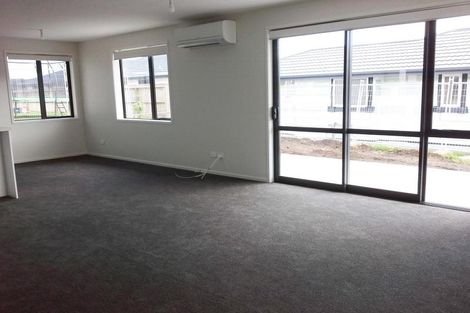 Photo of property in 8 Tangaroa Street, Waitara, 4320