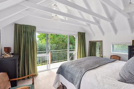 Photo of property in 2 Fiesta Grove, Raumati Beach, Paraparaumu, 5032