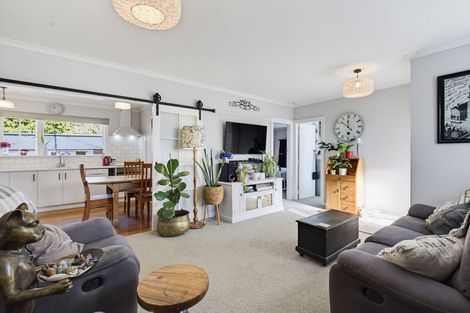 Photo of property in 30c York Street, Picton, 7220