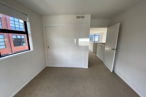 Photo of property in 11/17 Owens Place, Mount Maunganui, 3116