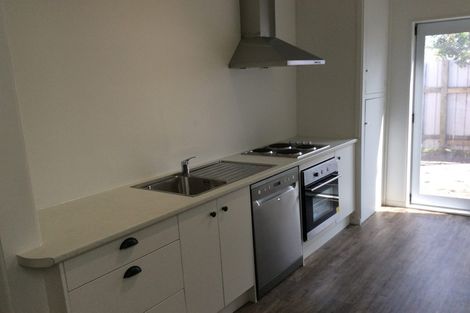 Photo of property in 341 Marine Parade, Napier South, Napier, 4110