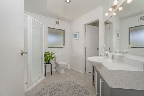 Photo of property in 102 South Highway East, Whitianga, 3510