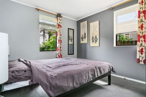 Photo of property in 49 Taylor Street, Cambridge, 3434