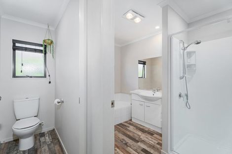 Photo of property in 9 Jacaranda Drive, Whitianga, 3510