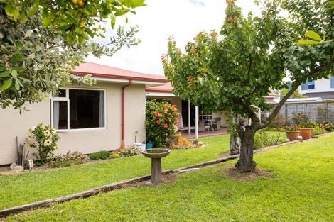 Photo of property in 28 Meeanee Quay, Westshore, Napier, 4110