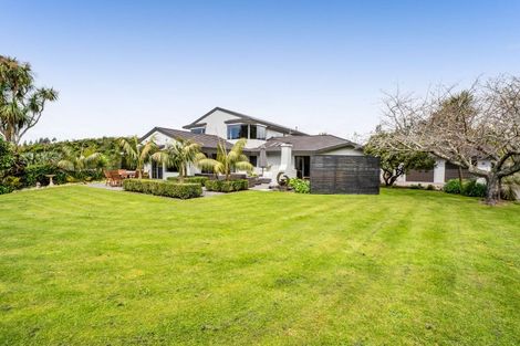 Photo of property in 371b Mangorei Road, Merrilands, New Plymouth, 4312