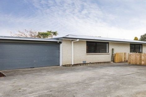Photo of property in 60b Rhodes Drive, Kelvin Grove, Palmerston North, 4414
