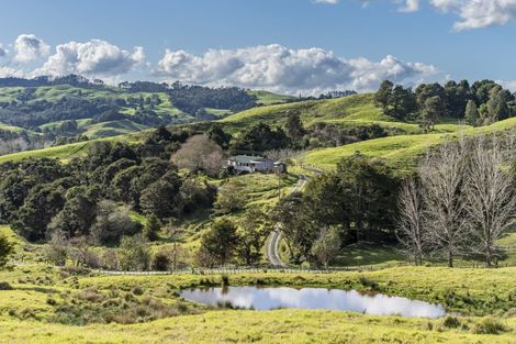 Photo of property in 1782 State Highway 12, Paparoa, 0571