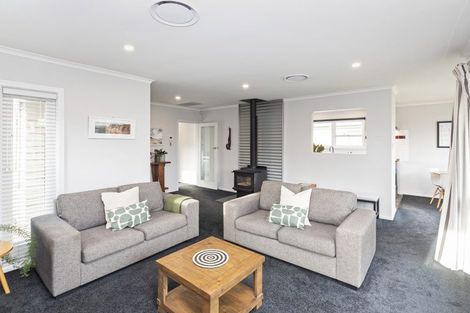 Photo of property in 21 Brent Place, Papanui, Christchurch, 8053