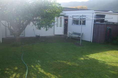 Photo of property in 30b Belvedere Avenue, Waikanae, 5036