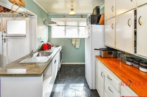 Photo of property in 52a Arimu Road, Papakura, 2110