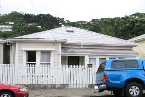 Photo of property in 4 Emerson Street, Berhampore, Wellington, 6023