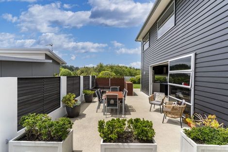 Photo of property in 48 Holyport Close, Fairfield, Dunedin, 9018