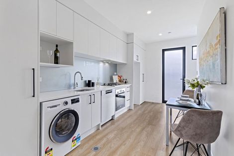 Photo of property in 39 Coronation Road, Papatoetoe, Auckland, 2025