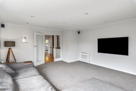 Photo of property in 56 Aorangi Road, Paraparaumu, 5032