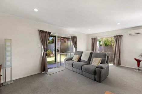 Photo of property in 162a Harewood Road, Papanui, Christchurch, 8053