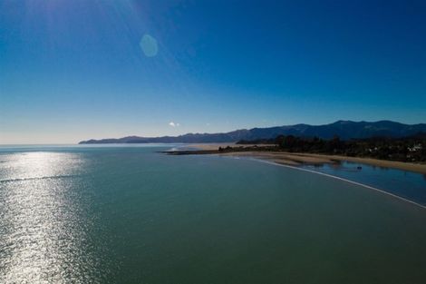 Photo of property in 120 Patons Rock Road, Patons Rock, Takaka, 7182