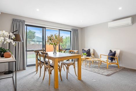 Photo of property in 15 Mollymawk Place, Woolston, Christchurch, 8023