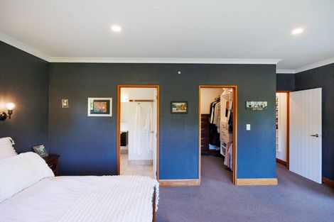 Photo of property in 443 Stoney Creek Road, Kelvin Grove, Palmerston North, 4470