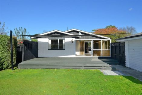 Photo of property in 18 Saffron Street, Bryndwr, Christchurch, 8053