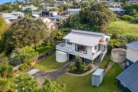 Photo of property in 11b Dobell Road, Stanmore Bay, Whangaparaoa, 0932