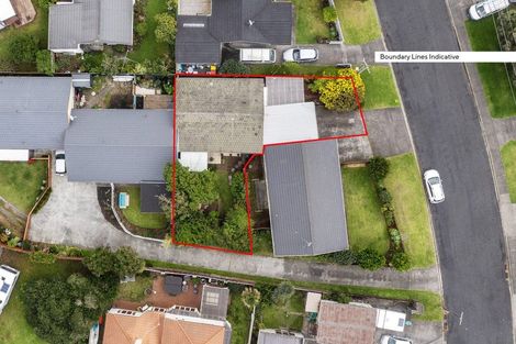 Photo of property in 2/4 Beach Road, Orewa, 0931