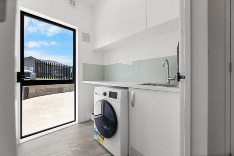 Photo of property in 16 Otohikawa Avenue, Glenbrook, Waiuku, 2681