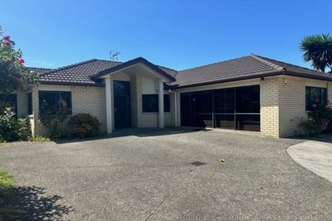 Photo of property in 311 Chapel Road, Flat Bush, Auckland, 2016