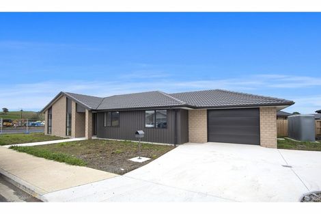Photo of property in 12 Parera Crescent, Tikipunga, Whangarei, 0112