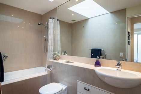 Photo of property in 7 Eric Price Avenue, Takapuna, Auckland, 0620