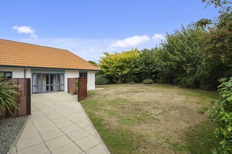 Photo of property in 20 Realm Drive, Paraparaumu, 5032